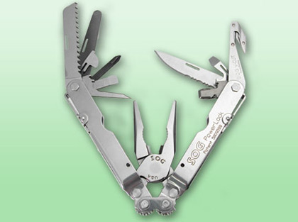 SOG PowerLock S62 (V-cutter).jpg