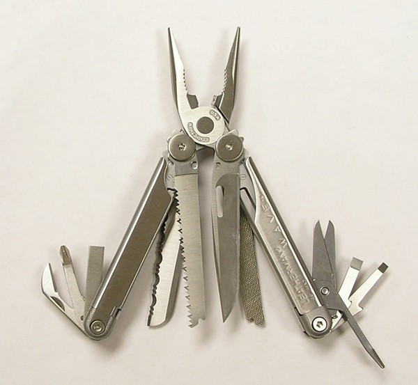 Leatherman Wave.jpg
